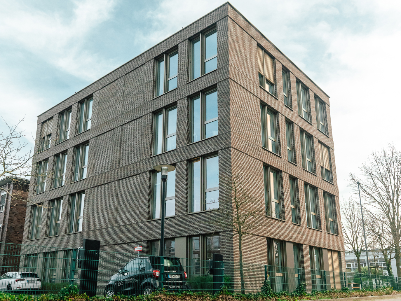 Außenaufnahme des CUBE am Technologiepark © OPATZ Group. Space